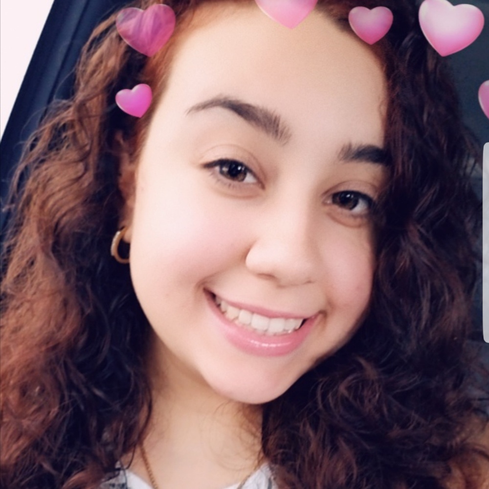 Meet your Posher, Vanessa